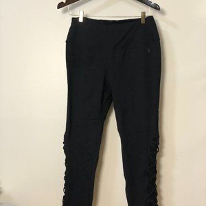 Torrid Activewear Cropped Legging Mesh Insert